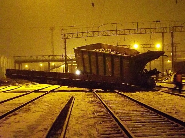 Молния! В Барановичах сошли с рельсов три вагона грузового поезда (фото, обновлено)