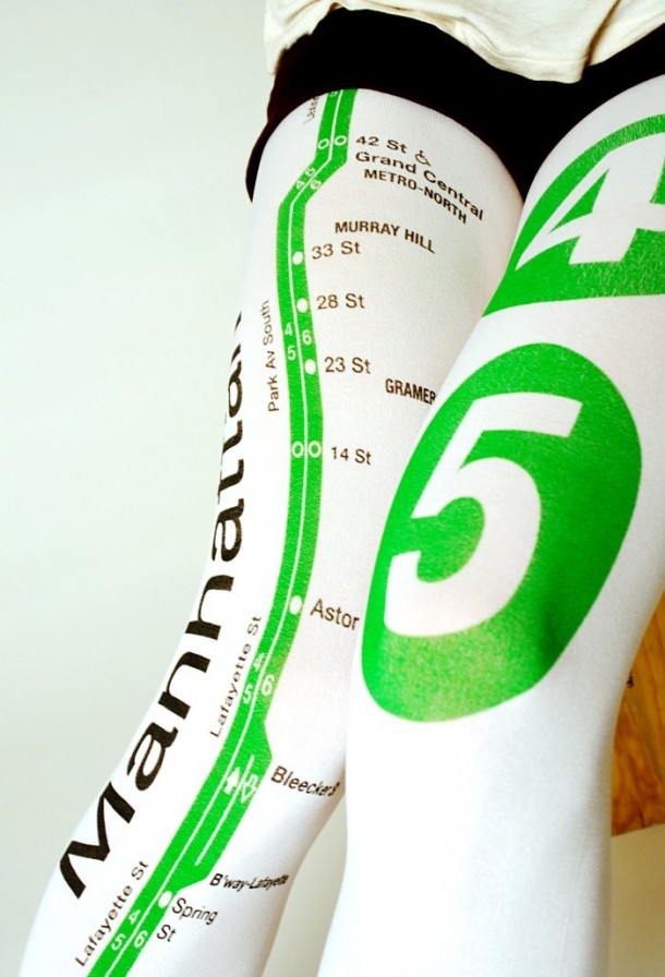 Женские колготки с рисунком линий метрополитена Нью-Йорка