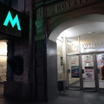 Вход в киевское метро