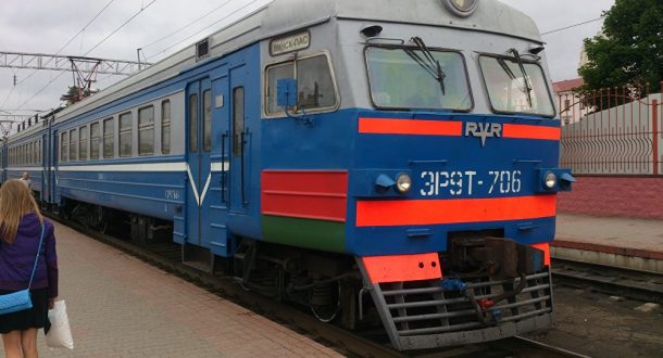 Исследование: Железнодорожный транзит тормозит, а пассажиру 30 км по «железке» дешевле поездки в метро