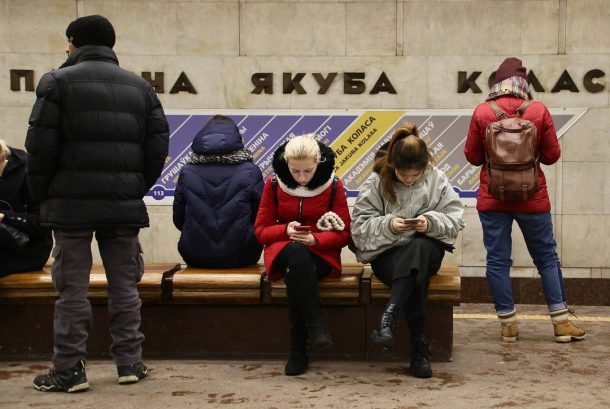 Ножи, боеприпасы и баллоны с газом. Минский метрополитен рассказал, что находят в сумках пассажиров