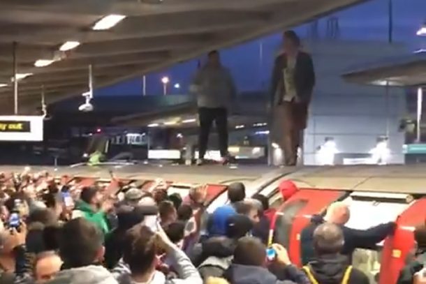 Пассажиры метро подрались с активистами-климатологами в Лондоне