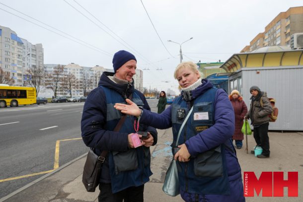В Минске уже месяц контролеры могут останавливать транспорт по среди дороги и проверить оплату проезда. Помогло нововведение?