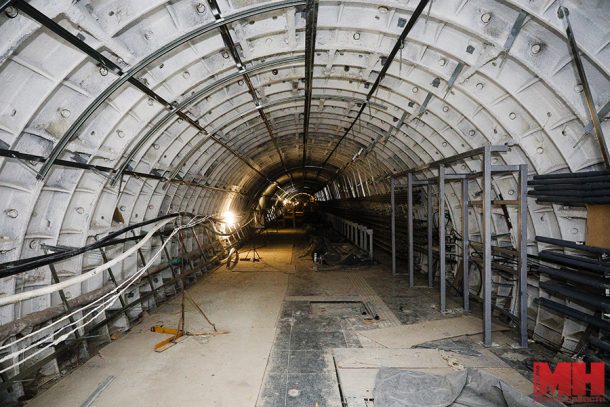 Метростроители уже работают под перроном станции «Площадь Ленина». Репортаж со строительства 3-й линии